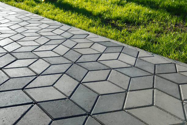 Best Residential Driveway Paver Services  in Bartlett, IL